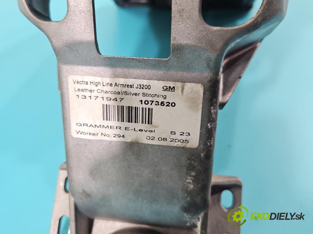 Opel Vectra C 2002-2008 1.9 cdti 150 HP manual 110 kW 1910 cm3 5- operadlo  (Lakťová opierka)