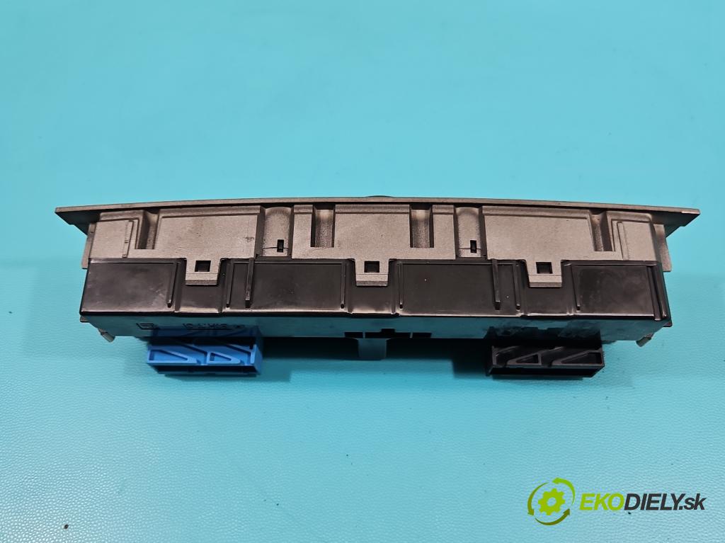 Opel Vectra C 2002-2008 1.9 cdti 150 HP manual 110 kW 1910 cm3 5- panel kúrenia 74670703