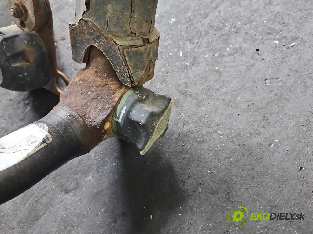 Opel Vectra C 2002-2008 1.9 cdti 150 hp manual 110 kW 1910 cm3 5- oko tažné  (Tažné zařízení)