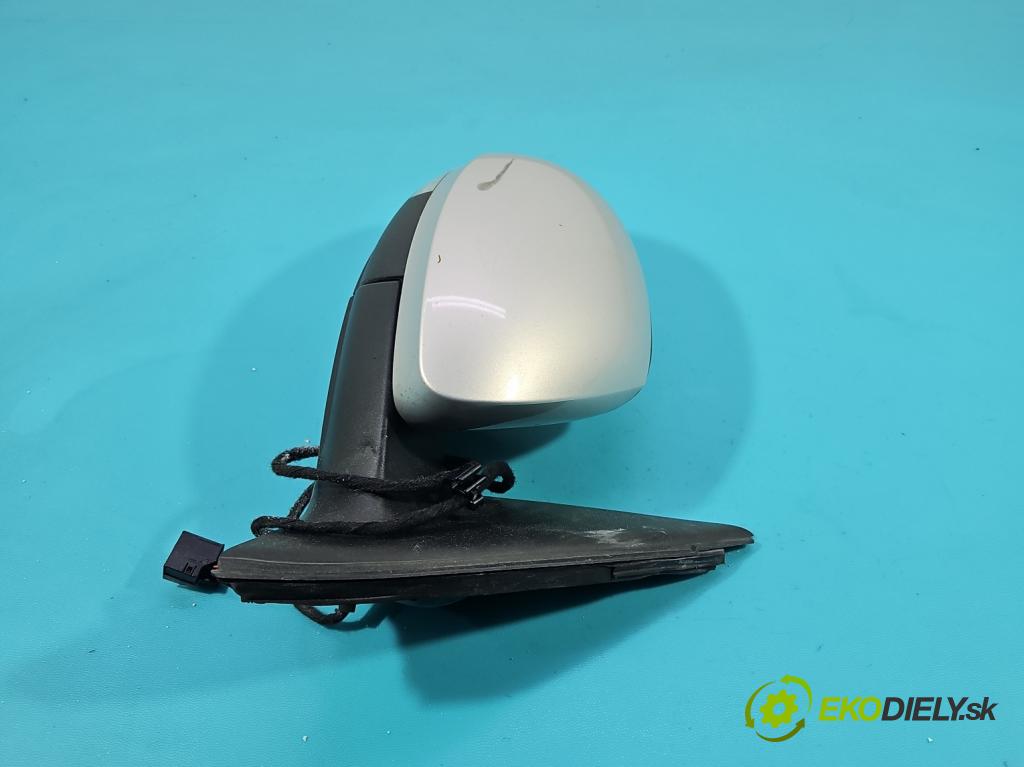 Vw Tiguan I 2007-2016 1.4 TSI 150 HP manual 110 kW 1390 cm3 5- zrkadlo pravé 5N1857502AG (Kľučka dverí ostatné)