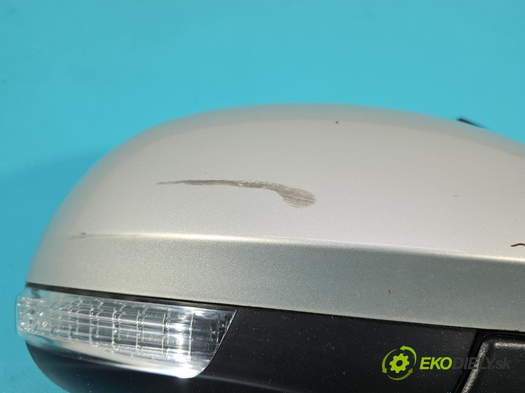 Vw Tiguan I 2007-2016 1.4 TSI 150 HP manual 110 kW 1390 cm3 5- zrkadlo pravé 5N1857502AG (Kľučka dverí ostatné)