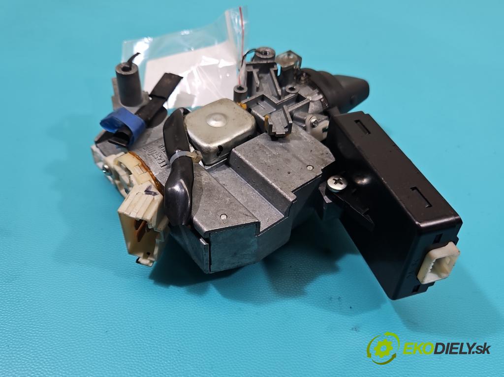 Mitsubishi Outlander II 2006-2013 2.0 DI-D 140 HP manual 103 kW 1968 cm3 5- Spínačka G8D-64OM-RAM-E (Spínacia skrinka)