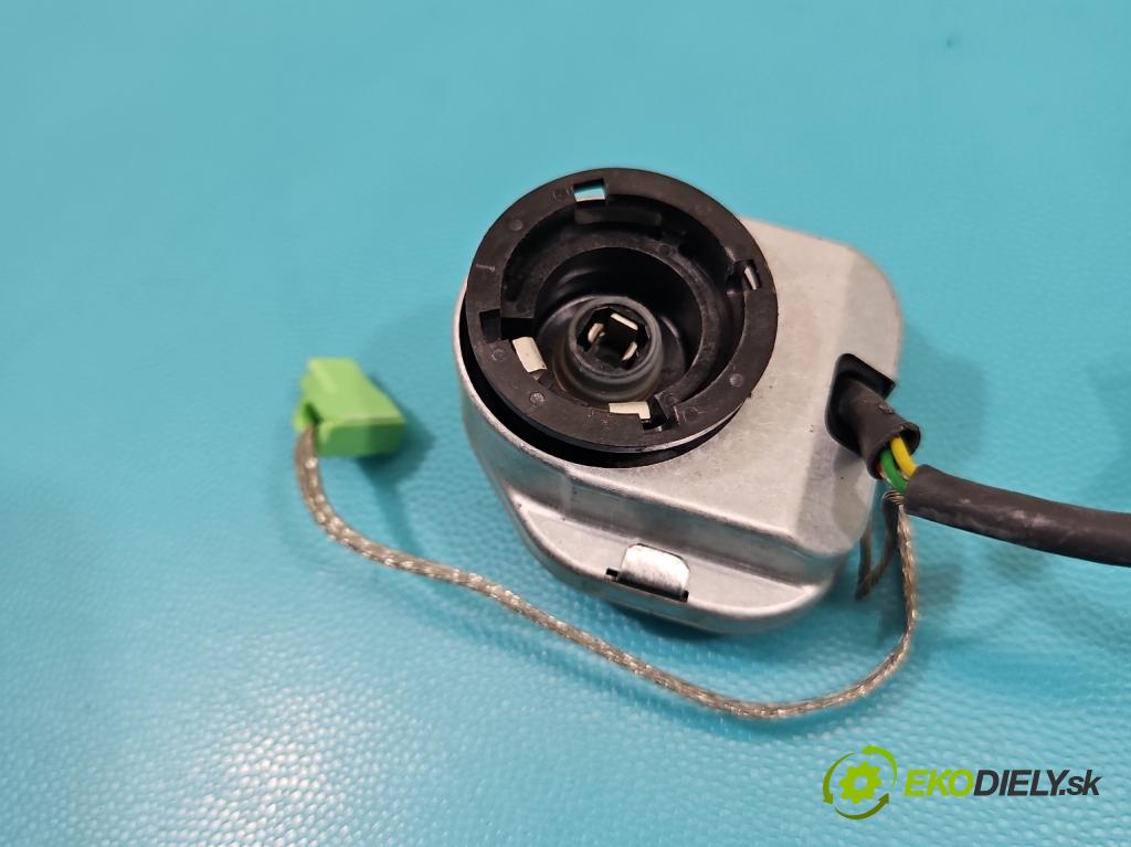 Mitsubishi Outlander II 2006-2013 2.0 DI-D 140 HP manual 103 kW 1968 cm3 5- Vlákno: W3T16372