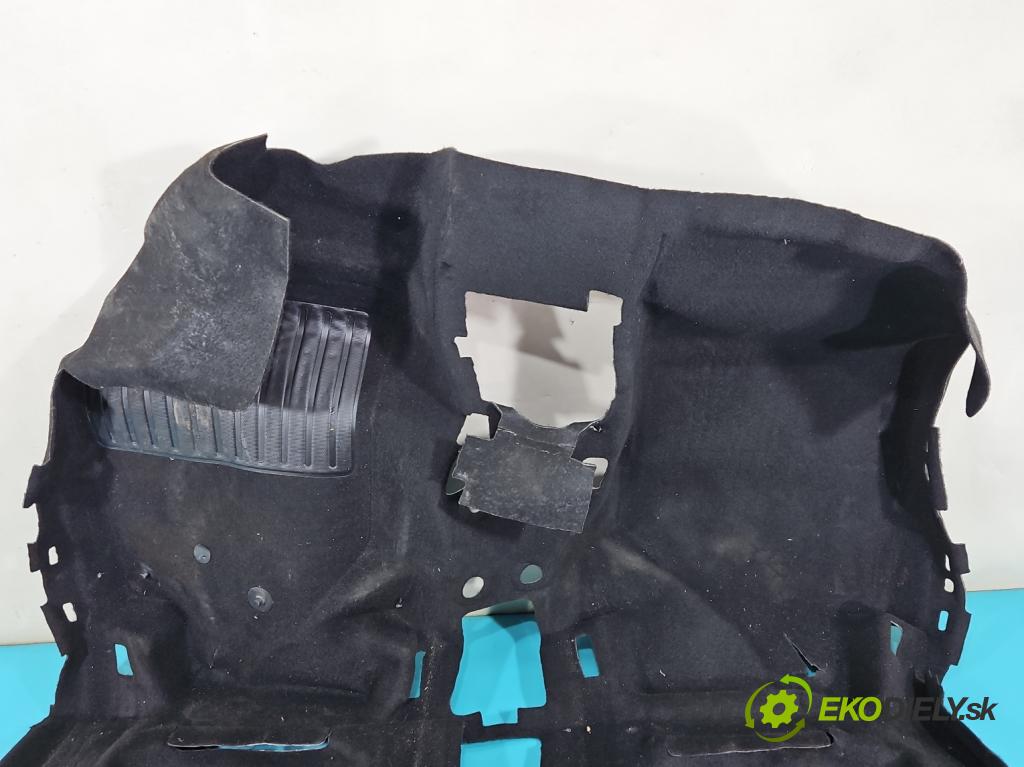 Opel Corsa F 2019- 1.2 12V 75 hp manual 55 kW 1199 cm3 5- koberec do auta 98233025ZD