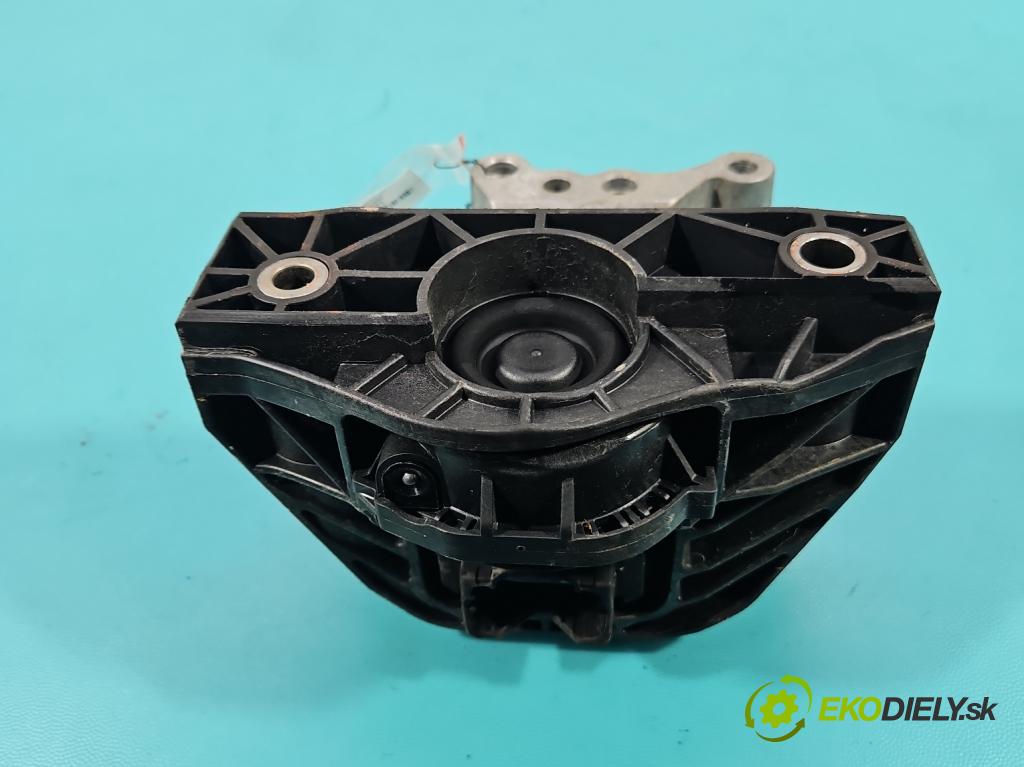 Opel Corsa F 2019- 1.2 12V 75 HP manual 55 kW 1199 cm3 5- airbag motora CMP-243243 (Držiak motora)