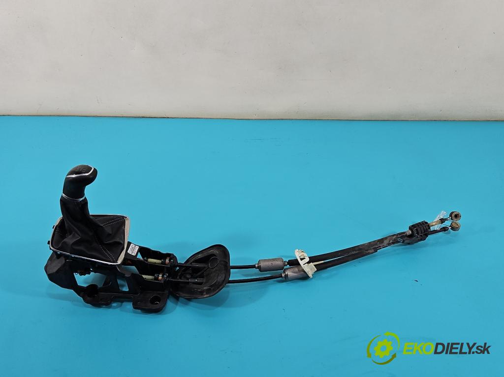 Opel Corsa F 2019- 1.2 12V 75 HP manual 55 kW 1199 cm3 5- Páka: Změny: stupeň,rýchlosť 9840308980 (Rýchlostná páka (kulisa))