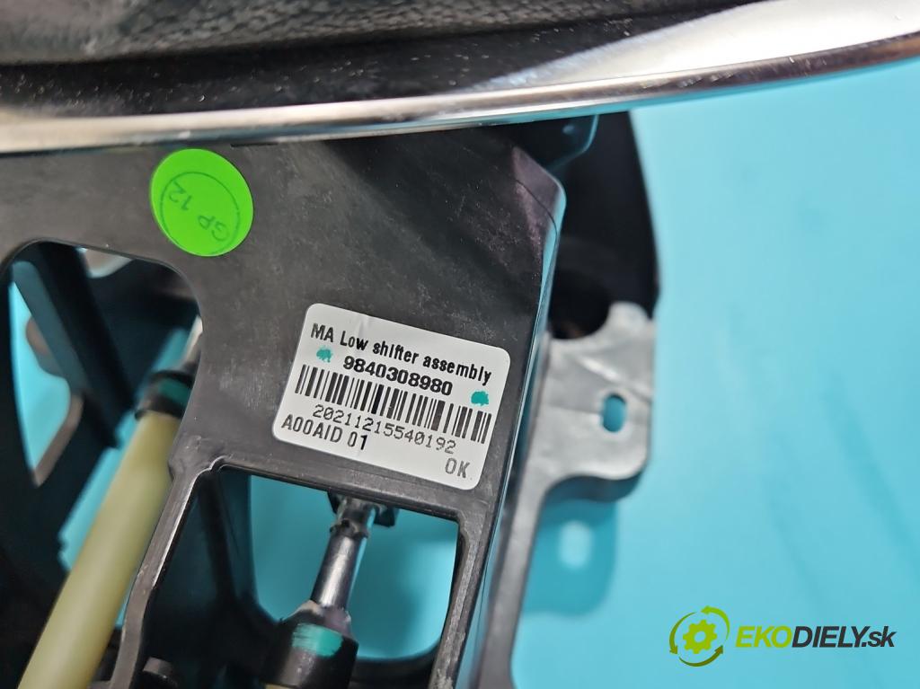 Opel Corsa F 2019- 1.2 12V 75 HP manual 55 kW 1199 cm3 5- Páka: Změny: stupeň,rýchlosť 9840308980 (Rýchlostná páka (kulisa))