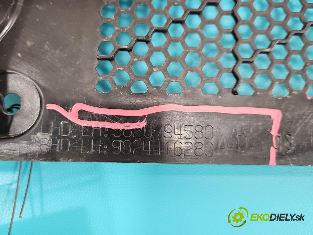 Opel Corsa F 2019- 1.2 12V 75 HP manual 55 kW 1199 cm3 5- torpédo 9820794580 (Torpédo (plast pod čelným sklom))