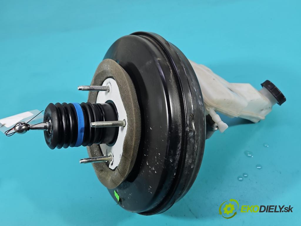 Opel Corsa F 2019- 1.2 12V 75 HP manual 55 kW 1199 cm3 5- servo brzdové 9824401580