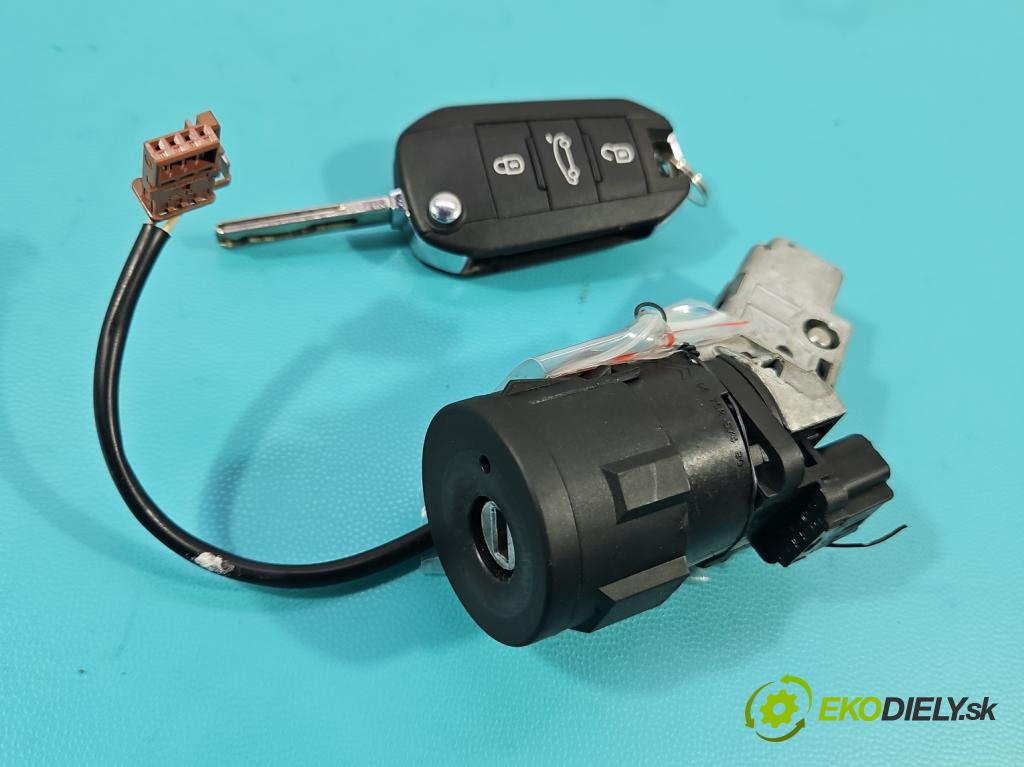 Opel Corsa F 2019- 1.2 12V 75 HP manual 55 kW 1199 cm3 5- Spínačka  (Spínacia skrinka)