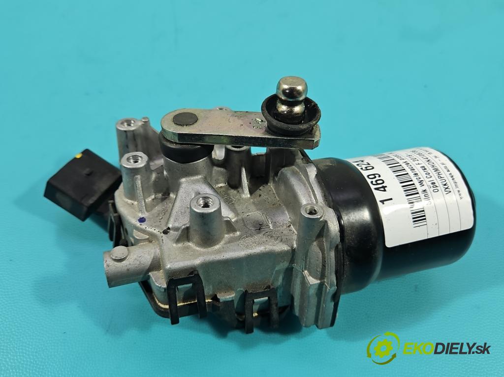 Opel Corsa F 2019- 1.2 12V 75 hp manual 55 kW 1199 cm3 5- motor stěračů přední 9824784980