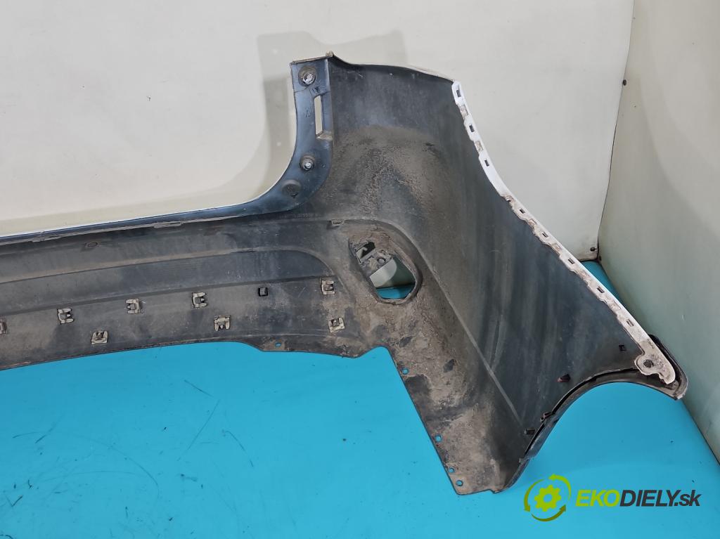 Mitsubishi Outlander III 2012-2022 2.0 16V 150 hp manual 110 kW 1998 cm3 5- nárazník zadní  (Klika dveří ostatní)