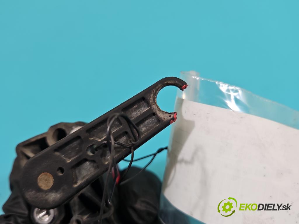 Bmw 5 E60 2003-2010 2.5 R6 192 HP automatic 141 kW 2494 cm3 5- snímač nastavenia xenon 1093697 (Snímač)