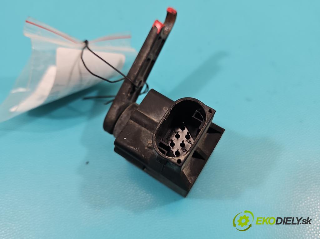 Bmw 5 E60 2003-2010 2.5 R6 192 HP automatic 141 kW 2494 cm3 5- snímač nastavenia xenon 1093697 (Snímač)