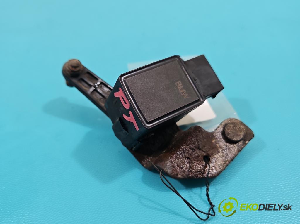 Bmw 5 E60 2003-2010 2.5 R6 192 HP automatic 141 kW 2494 cm3 5- snímač nastavenia xenon 1093699 (Snímač)