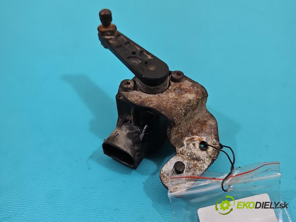 Bmw 5 E60 2003-2010 2.5 R6 192 HP automatic 141 kW 2494 cm3 5- snímač nastavenia xenon 1093699 (Snímač)