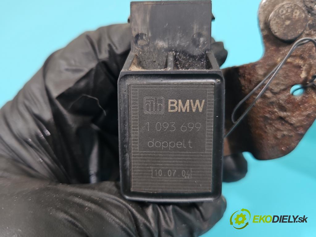 Bmw 5 E60 2003-2010 2.5 R6 192 HP automatic 141 kW 2494 cm3 5- snímač nastavenia xenon 1093699 (Snímač)