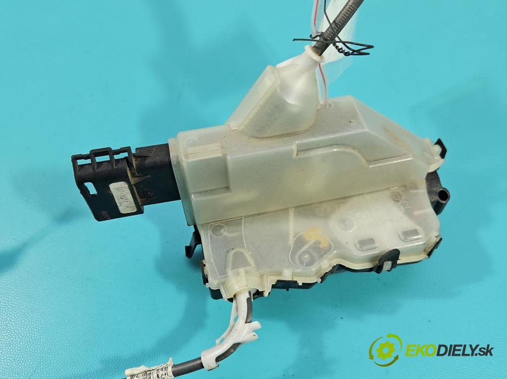 Opel Corsa F 2019- 1.2 12V 75 hp manual 55 kW 1199 cm3 5- zámek zadní levý 292854