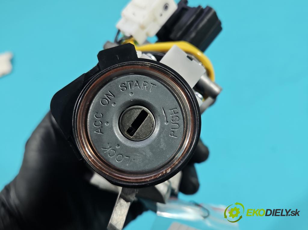 Mitsubishi Outlander III 2012-2022 2.0 16V 150 HP manual 110 kW 1998 cm3 5- Spínačka  (Spínacia skrinka)