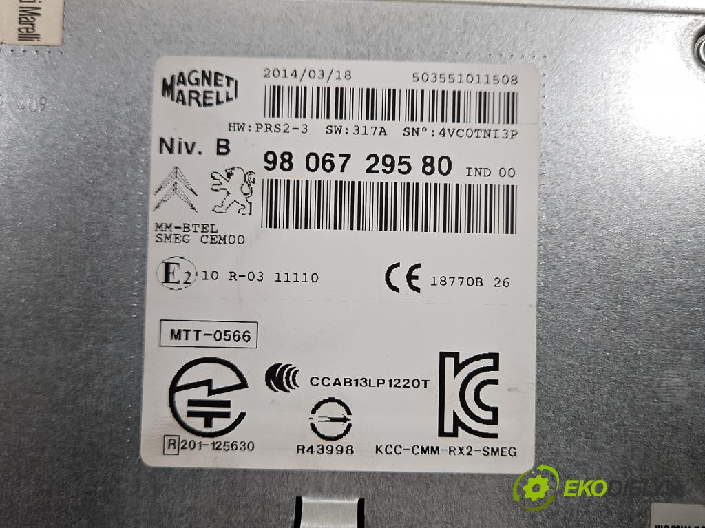 Peugeot 208 I 2012-2019 1.2 Pure Tech: 82 HP manual 60 kW 1199 cm3 5- Radio originál 9806729580
