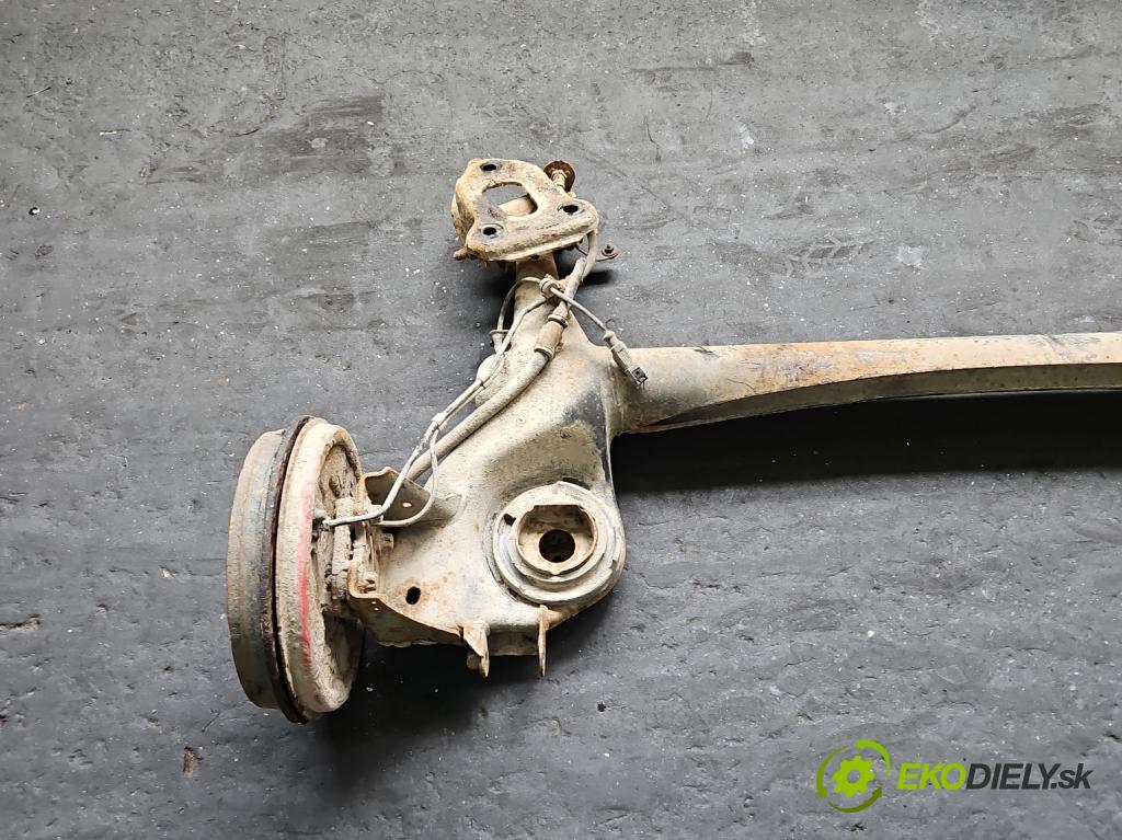 Opel Corsa D 2006-2014 1.4 16V 90 hp manual 66 kW 1364 cm3 3- zadní výztuha  (Výztuhy zadní)