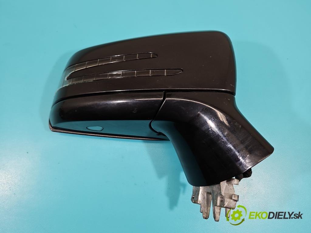 Mercedes CLS II C218 2010-2018 4.7 V8 (278922) 408KM automatic 300 kW 4663 cm3 4- zpětné zrcátko pravé  (Klika dveří ostatní)