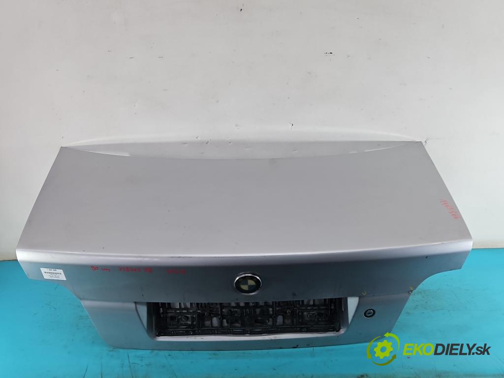 Bmw 5 E39 1996-2003 2.5 TDS 143 hp manual 105 kW 2497 cm3 4- zadní kufrové dveře  (Zadní kapota (kufr))