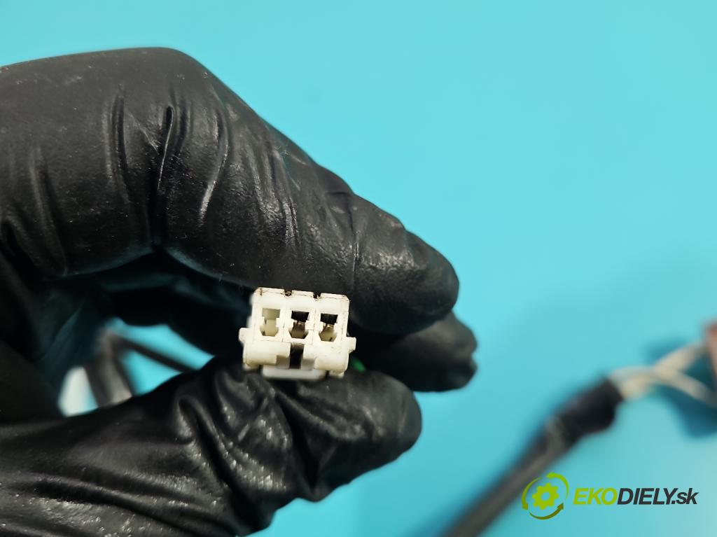 Honda Civic VI 1995-2001 1.5 16V 114 HP manual 84 kW 1493 cm3 5- Spínačka SA211350A (Spínacia skrinka)