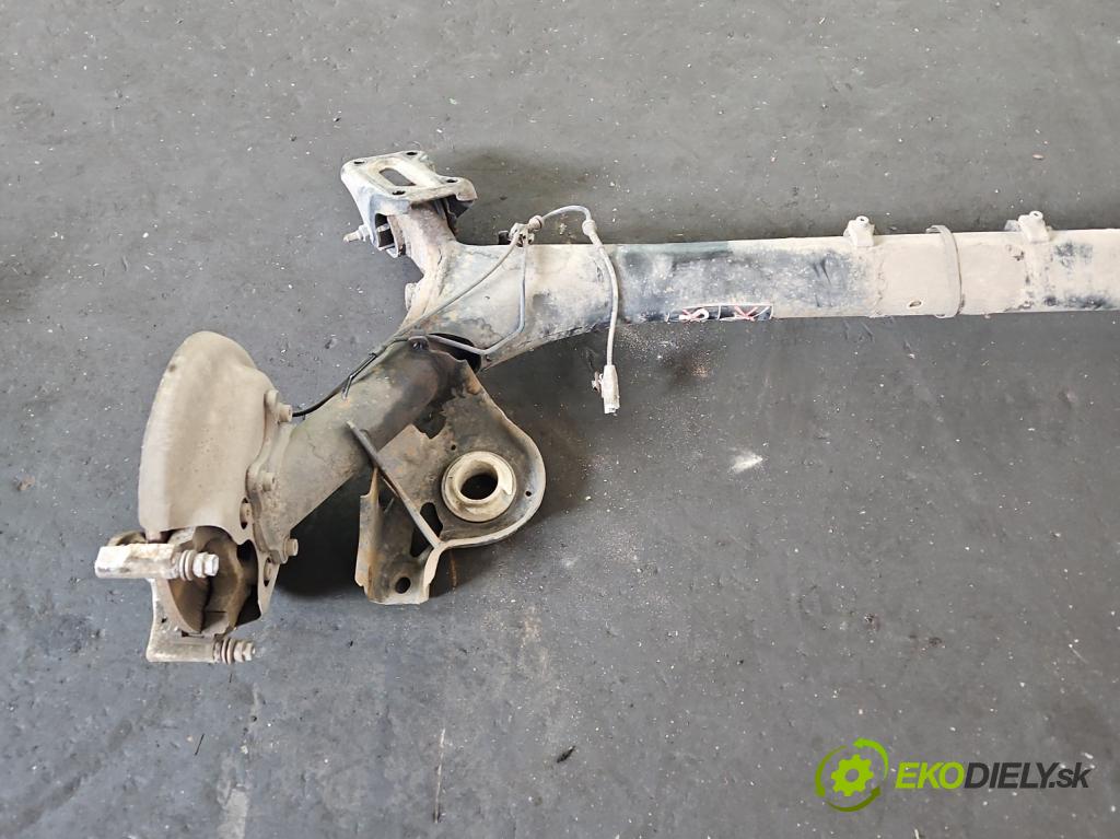 Citroen C4 II 2010-2017 1.6 hdi 120 hp automatic 88 kW 1560 cm3 5- zadní výztuha  (Výztuhy zadní)