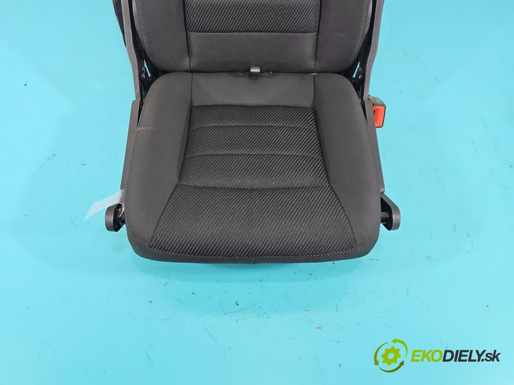Ford S-max I 2006-2015 2.2 tdci 175 HP manual 129 kW 2179 cm3 5- Sedačka zadné ľavý III