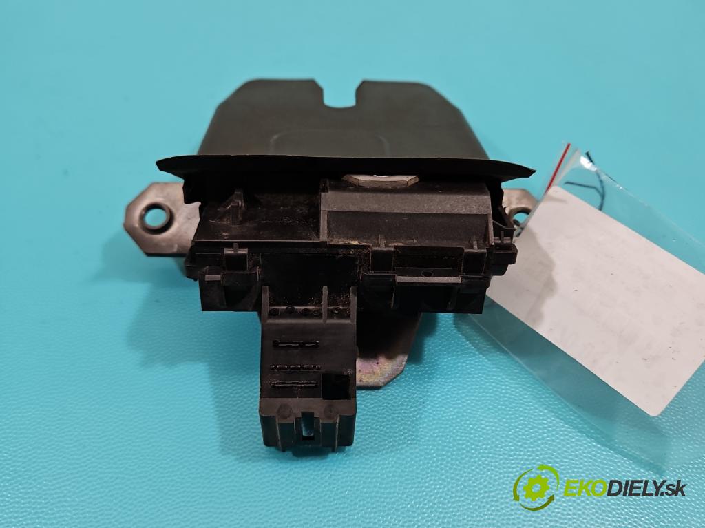 Ford S-max I 2006-2015 2.2 tdci 175 HP manual 129 kW 2179 cm3 5- zámok kufrové dvere zadné 8M51-R442A66-CB