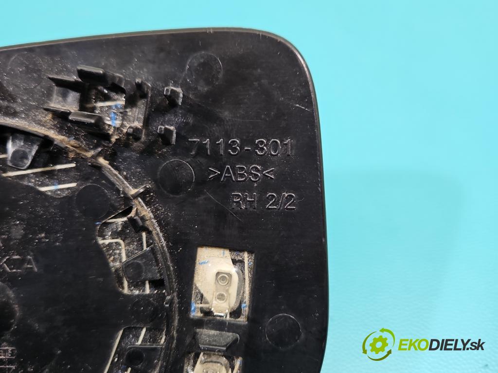 Suzuki Vitara II 2015- 1.4 T 129 HP automatic 95 kW 1373 cm3 5- zrkadlo pravé 7113-301 (Kľučka dverí ostatné)