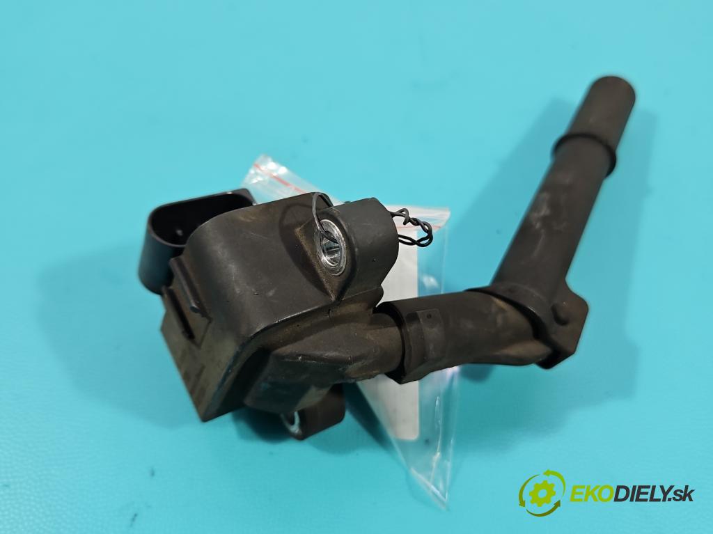 Infiniti Q30 2015-2019 1.6 T 156 HP automatic 115 kW 1595 cm3 5- cievka zapaľovacia A2701598042 (Zapaľovacia cievka)