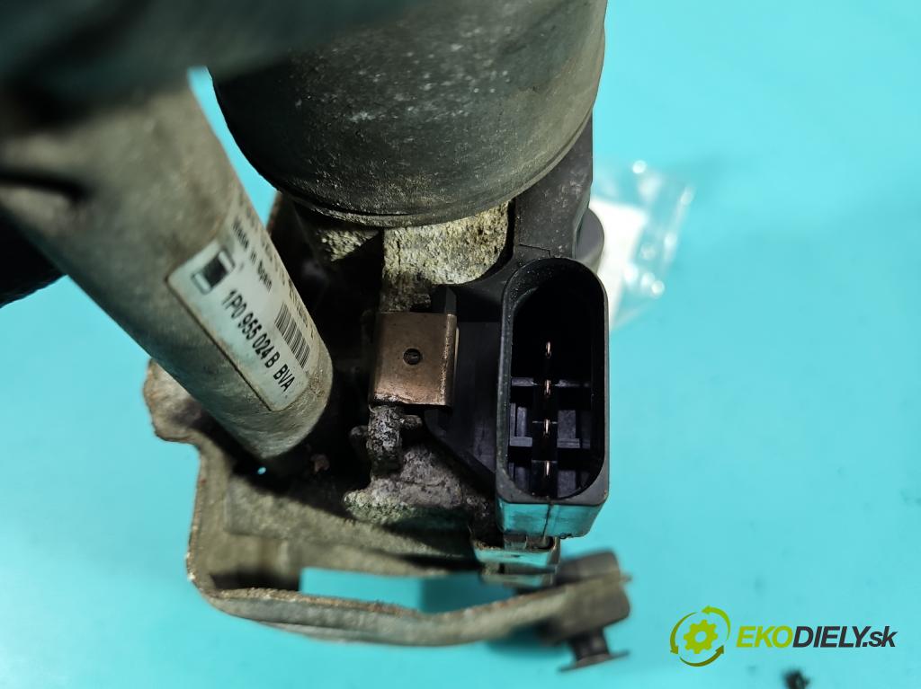 Seat Leon II 2005-2012 2.0 tdi 140 hp manual 103 kW 1968 cm3 5- motor stěračů přední 1397220535
