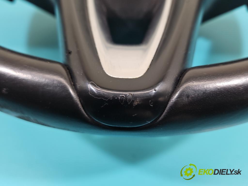 Infiniti Q30 2015-2019 1.6 T 156 HP automatic 115 kW 1595 cm3 5- volant  (Volant)