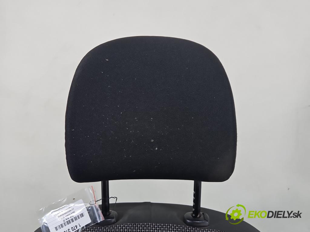 Dacia Dokker 2012- 1.6 8V 82 HP manual 60,5 kW 1598 cm3 5- Sedačka ľavý  (Sedadlo)