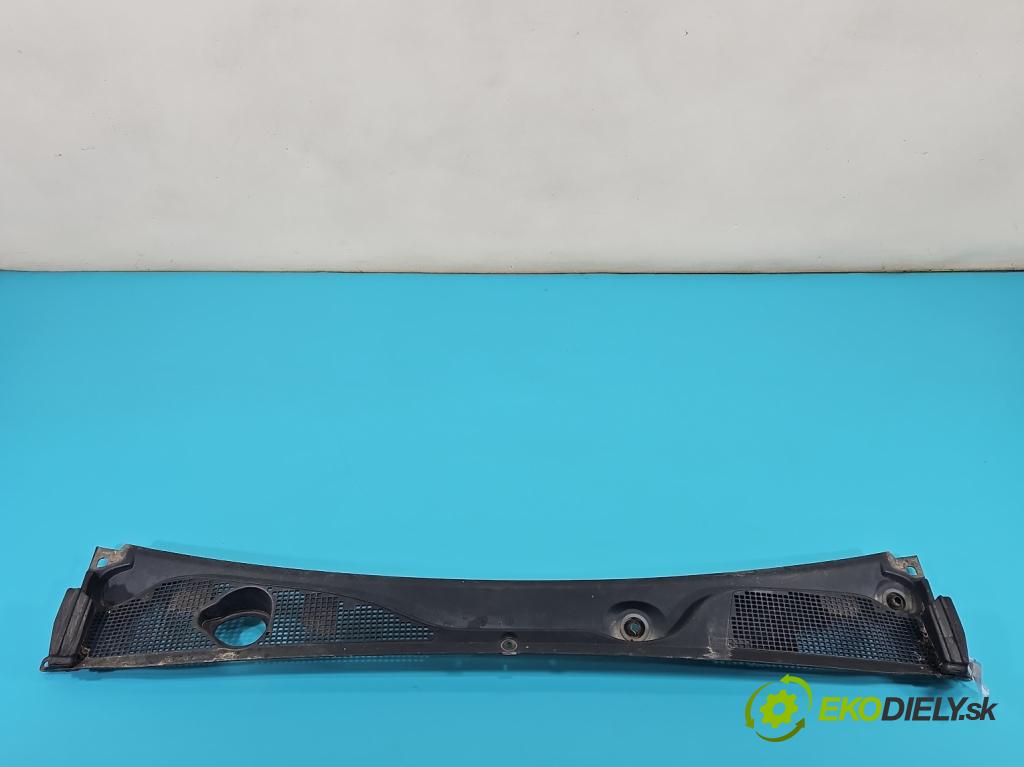 Dacia Dokker 2012- 1.6 8V 82 HP manual 60,5 kW 1598 cm3 5- torpédo 668119050R (Torpédo (plast pod čelným sklom))