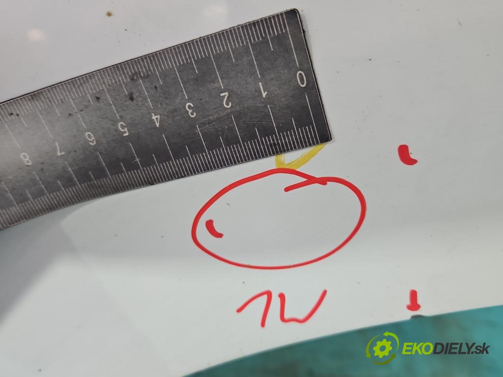 Dacia Dokker 2012- 1.6 8V 82 hp manual 60,5 kW 1598 cm3 5- blatnik přední levý  (Levý přední blatník)