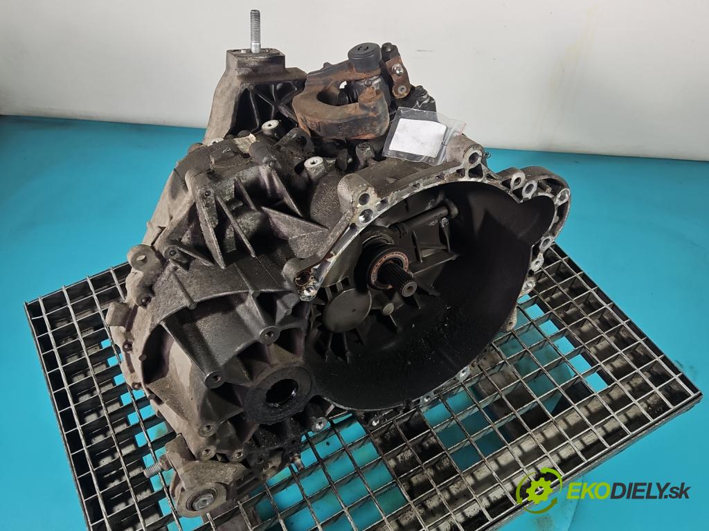 Ford S-max 2.2 tdci 175 HP manual 129 kW 2179 cm3 5- prevodovka stupeň,rýchlosť manual 8G9R 7002 ME