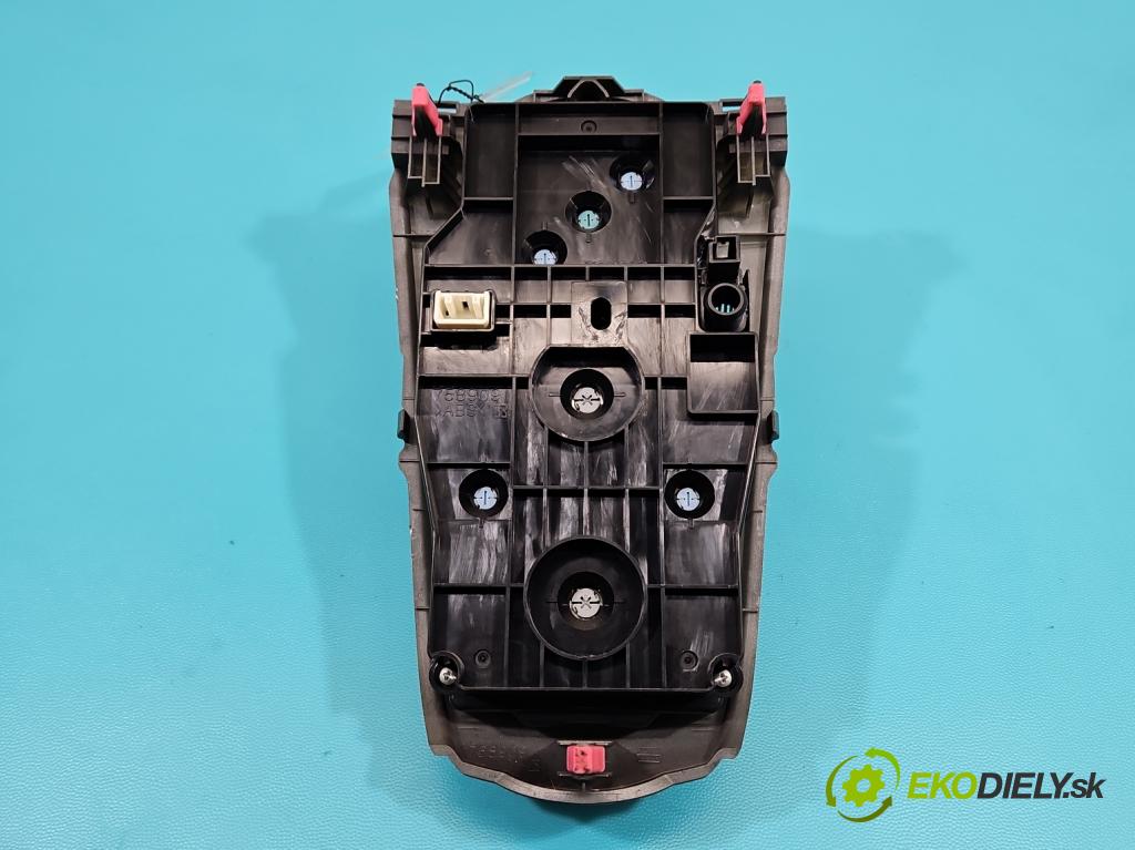 Toyota Yaris II 2005-2011 1.4 D4D 90 HP manual 66 kW 1364 cm3 5- panel kúrenia 55900-0D280