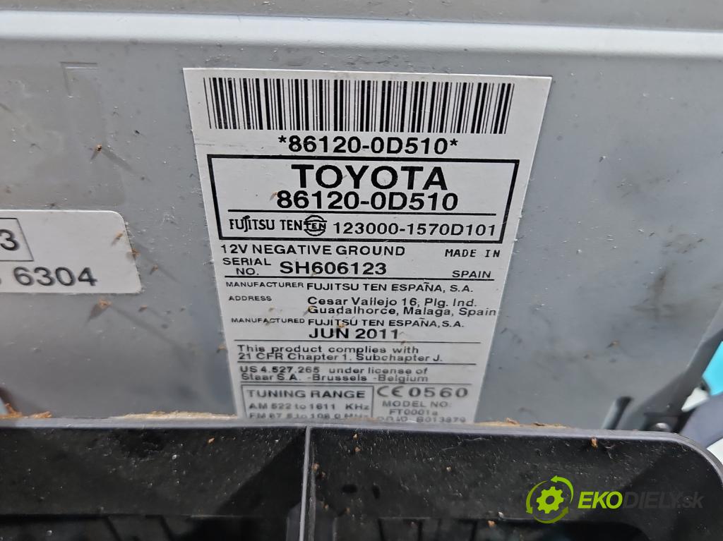Toyota Yaris II 2005-2011 1.4 D4D 90 HP manual 66 kW 1364 cm3 5- Radio originál 86120-0D510