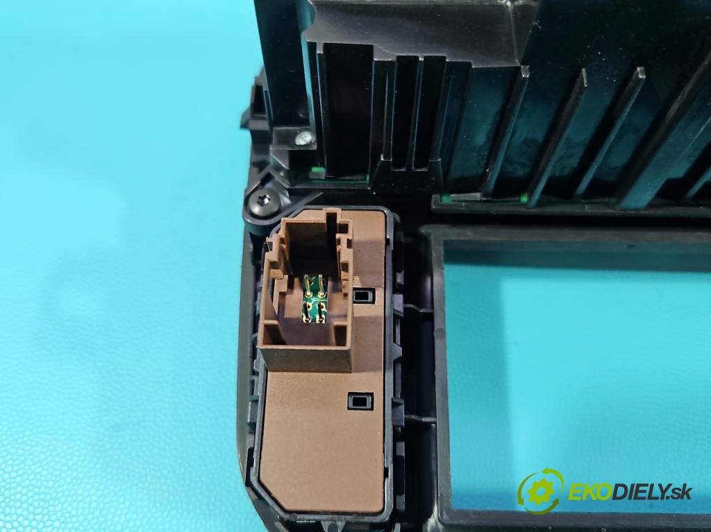 Citroen C5 II 2008-2017 2.0 hdi 136 HP manual 100 kW 1997 cm3 4- panel kúrenia 5HB009332