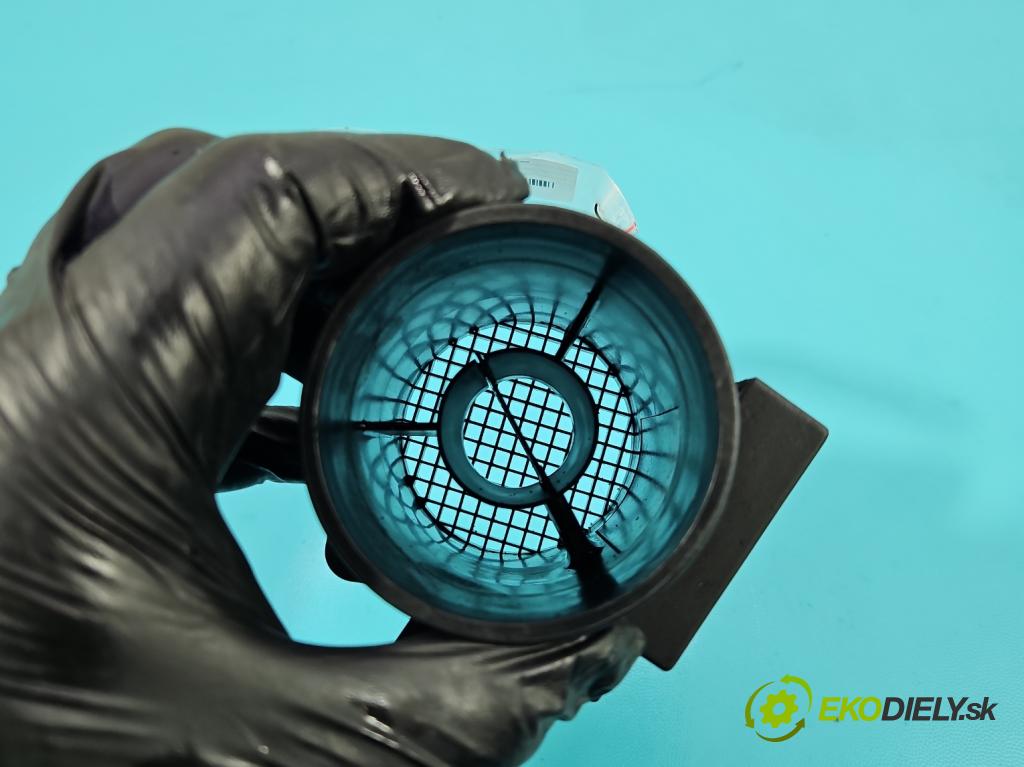 Bmw 5 E39 1996-2003 2.5 TDS 143 HP manual 105 kW 2497 cm3 4- průtokoměr: 72218400 (Váha vzduchu)