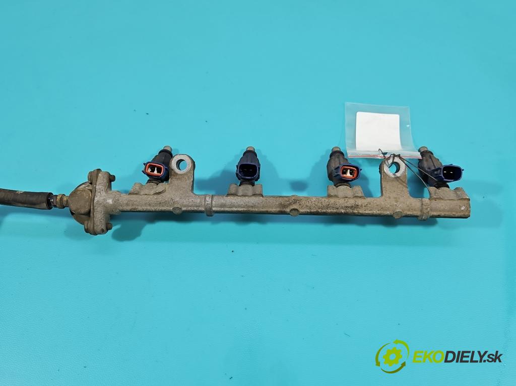 Toyota Yaris I 1999-2005 1.3 vvti 86 HP manual 63 kW 1299 cm3 3- vstrek 23250-0J010 (Vstrekovač paliva)