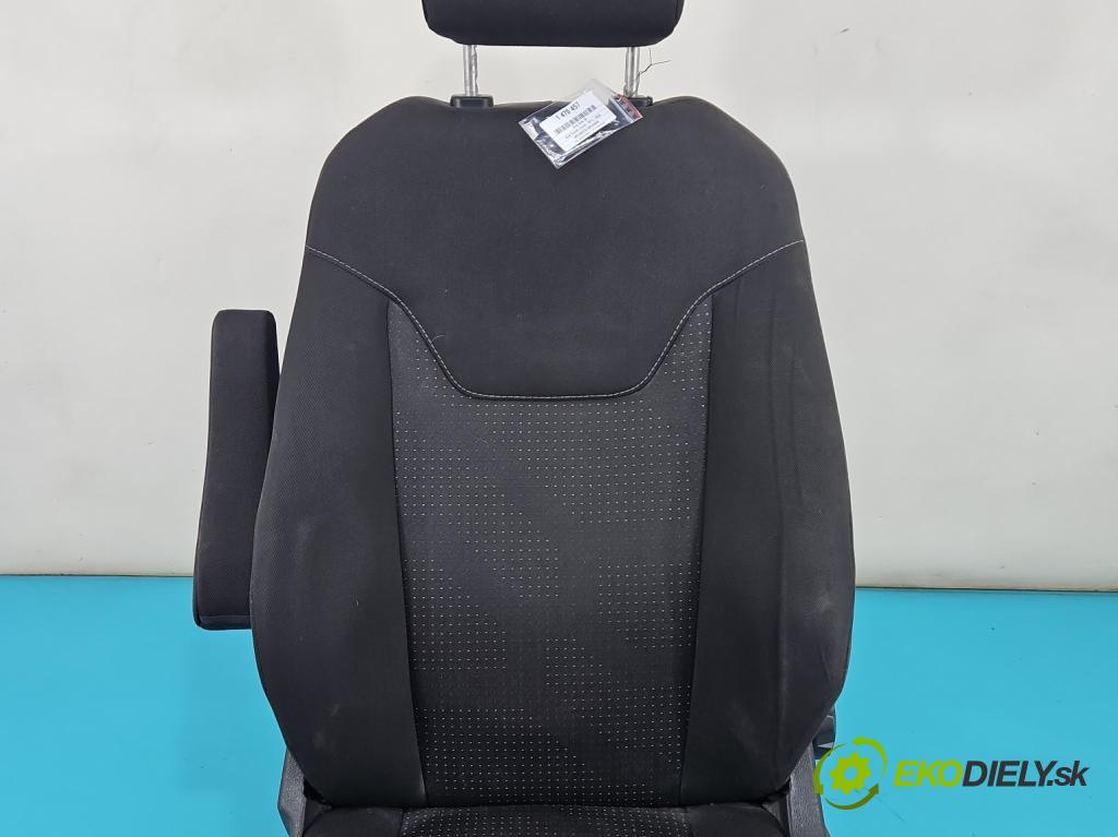 Ford Transit Courier  2014-2023 1.5 tdci 75 HP manual 55 kW 1499 cm3 5- Sedačka ľavý  (Sedadlo)