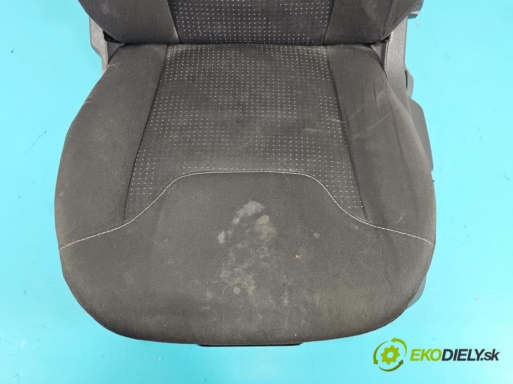 Ford Transit Courier  2014-2023 1.5 tdci 75 HP manual 55 kW 1499 cm3 5- Sedačka ľavý  (Sedadlo)