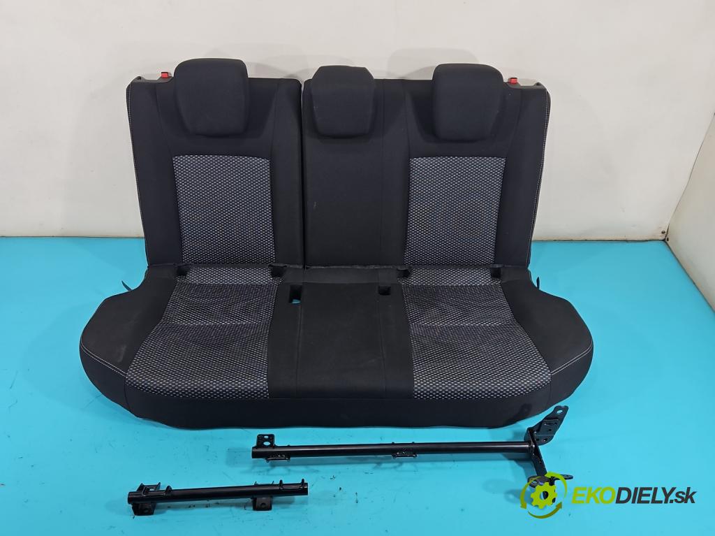 Suzuki Vitara II 2015- 1.4 T 129 HP automatic 95 kW 1373 cm3 5- Pohovka: zadné  (Sedadlo)