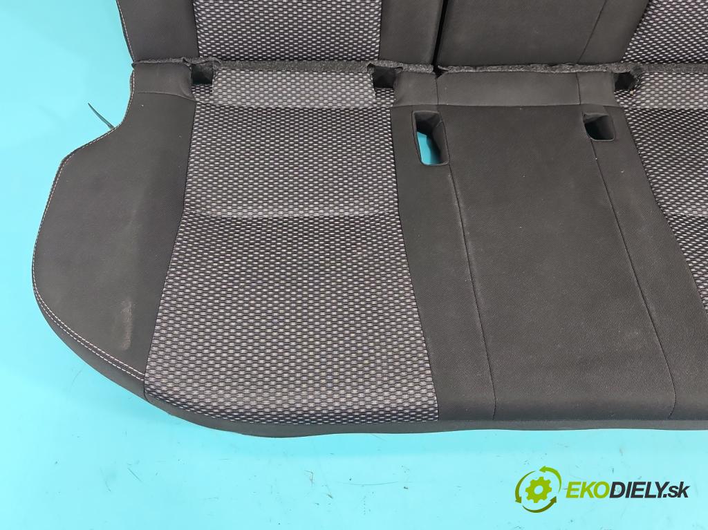 Suzuki Vitara II 2015- 1.4 T 129 HP automatic 95 kW 1373 cm3 5- Pohovka: zadné  (Sedadlo)