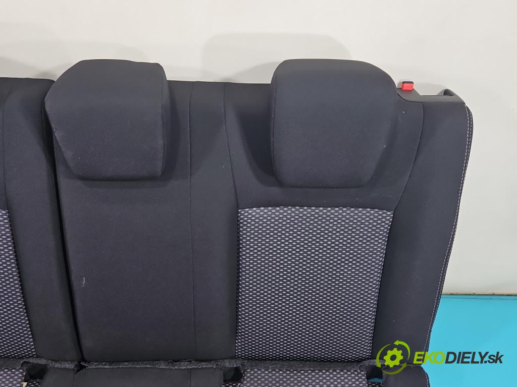 Suzuki Vitara II 2015- 1.4 T 129 HP automatic 95 kW 1373 cm3 5- Pohovka: zadné  (Sedadlo)