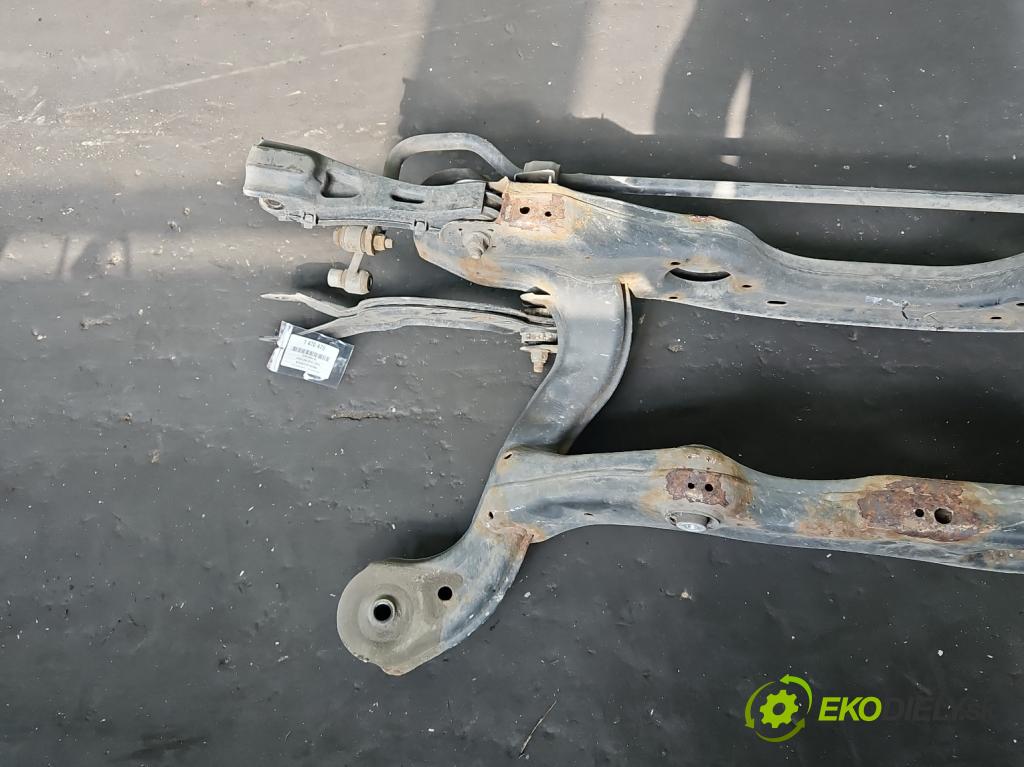 Infiniti Q30 2015-2019 1.6 T 156 HP automatic 115 kW 1595 cm3 5- zadna výstuha 2463502401 (Výstuha zadná)